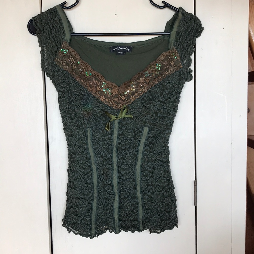 Ann Ferriday romantic top S